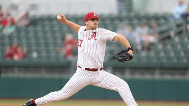 Alabama Crimson Tide starting pitcher Ben Hess (27).